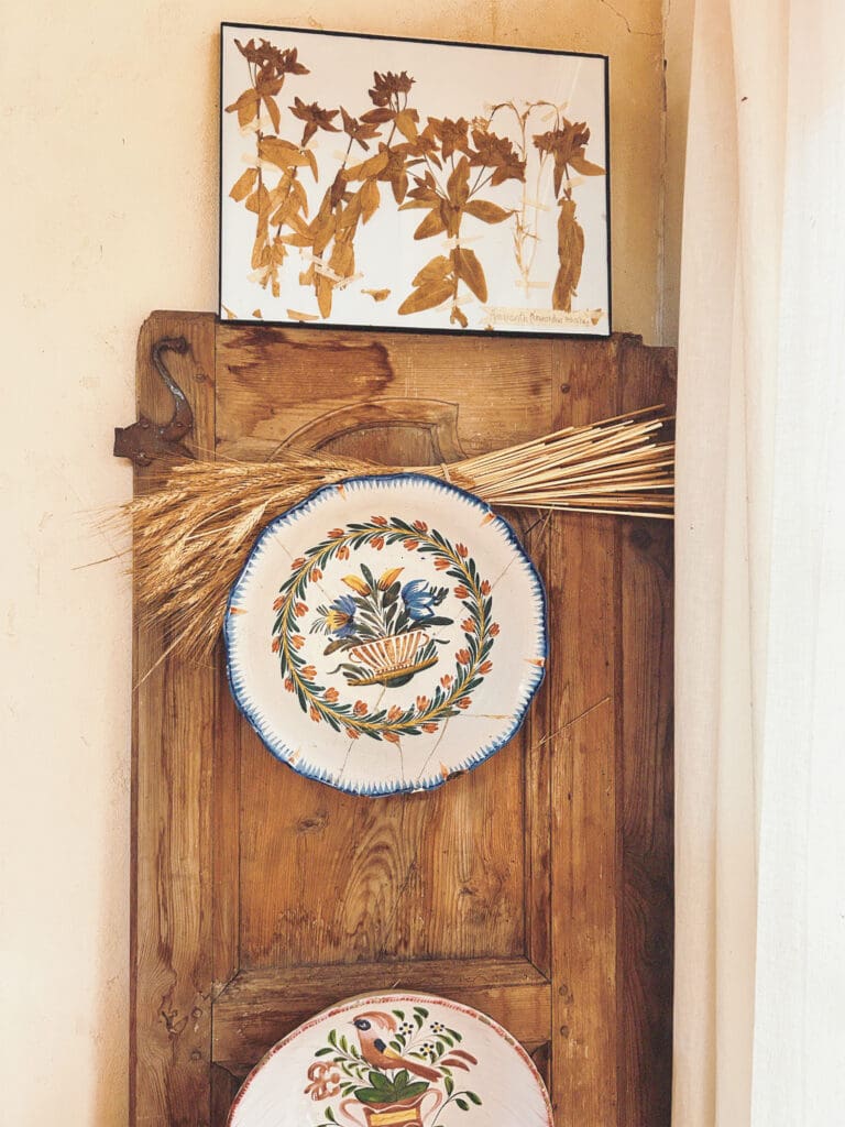 French country collected plate as decor