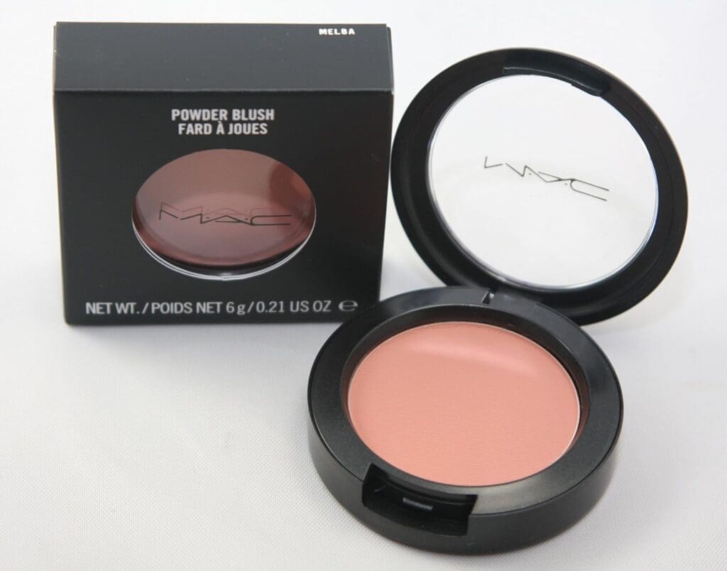 MAC powder blush in Melba